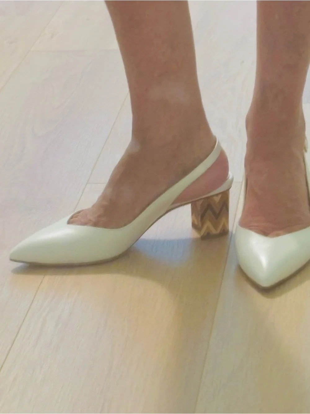 Sarah Flint White Pointed-Toe Slingback Pumps with Patterned Block Heel-Size 9